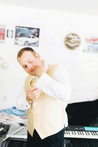 shauna-paul-michigan-wedding-by-intrigue-0028