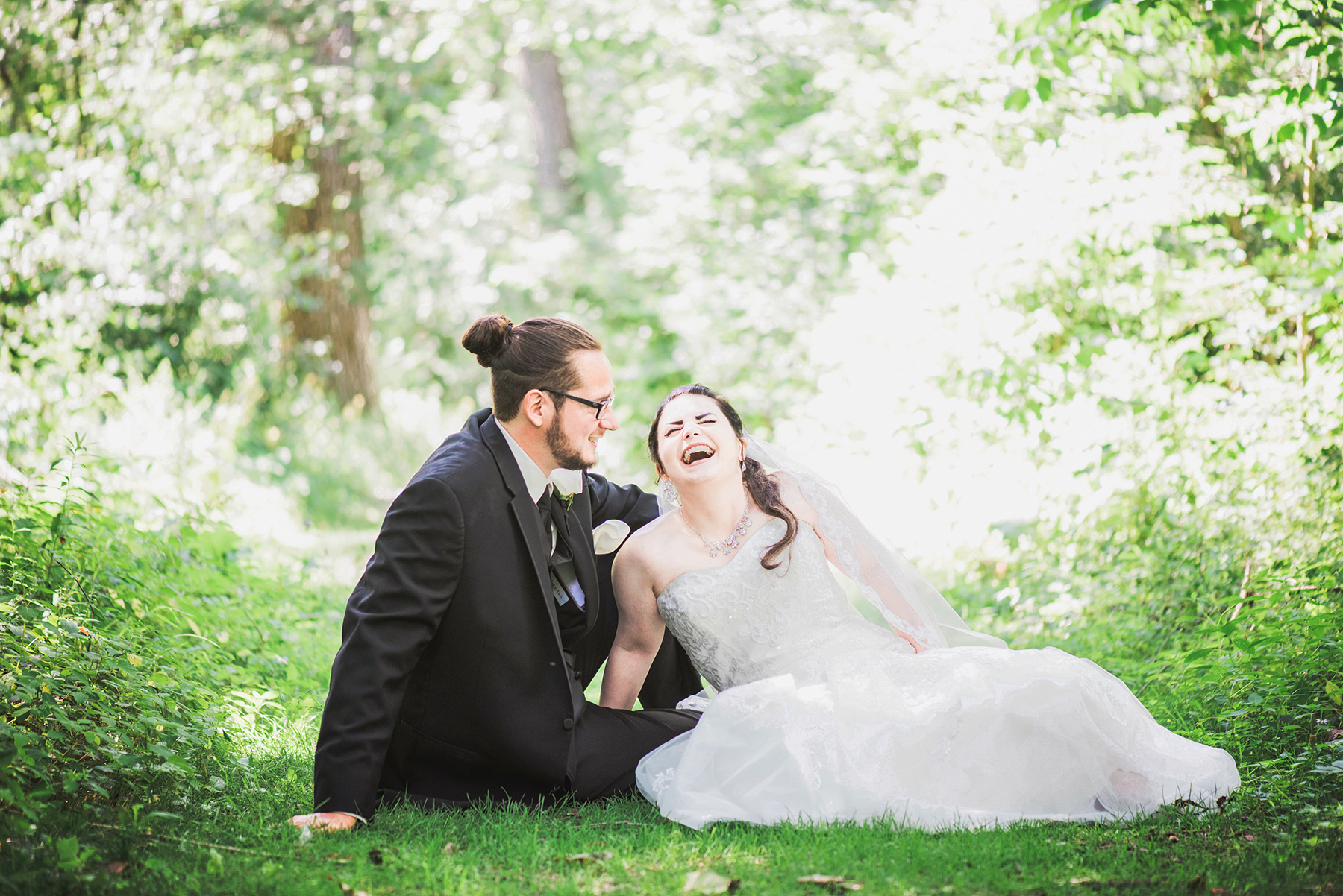 Outdoor Detroit Michigan Wedding Photography